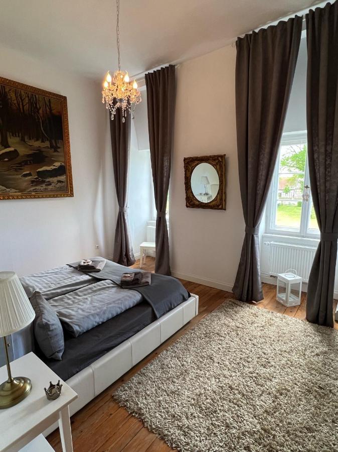 Schloss Grabow, Resting Place & A Luxury Piano Collection Resort, Prignitz Brandenburg Grabow  Ngoại thất bức ảnh