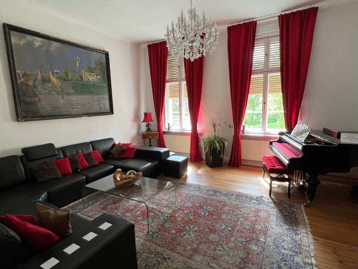 Schloss Grabow, Resting Place & A Luxury Piano Collection Resort, Prignitz Brandenburg Grabow  Ngoại thất bức ảnh