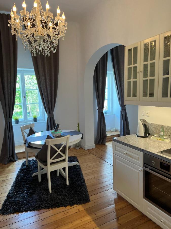 Schloss Grabow, Resting Place & A Luxury Piano Collection Resort, Prignitz Brandenburg Grabow  Ngoại thất bức ảnh